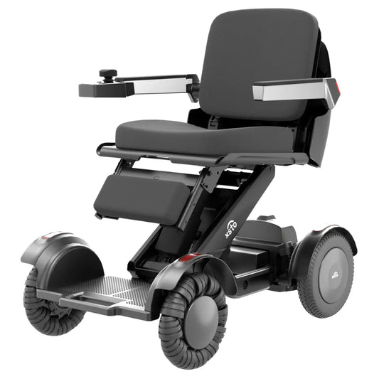 Poylin XSTO M4 Hafif Akülü Tekerlekli Sandalye P213