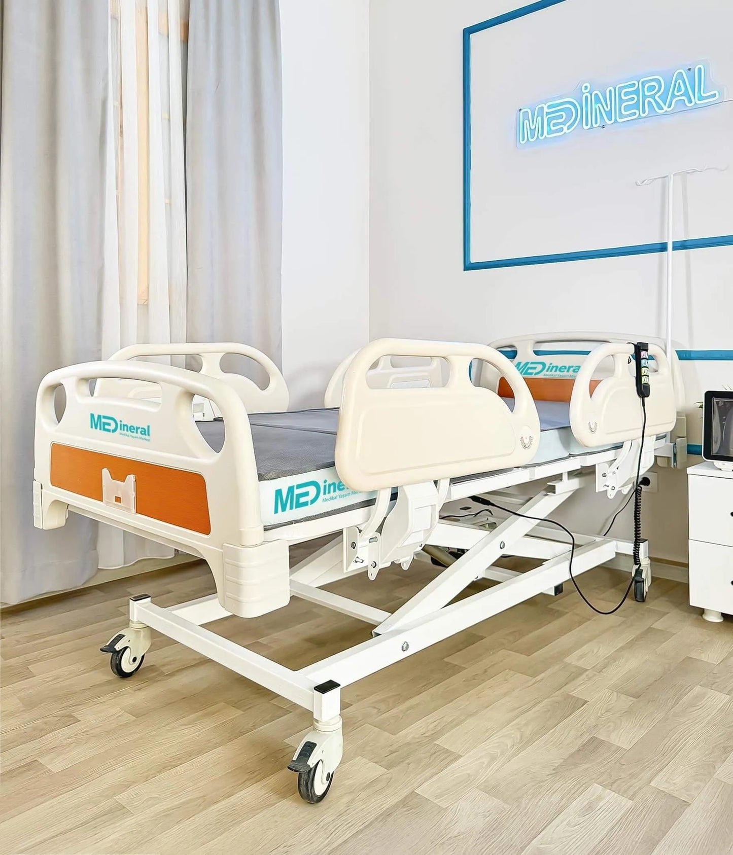 3 Motor Hasta Karyolası Full Abs Asansörlü + 15 Cm Antibakteriyel Visko Yatak + Alez