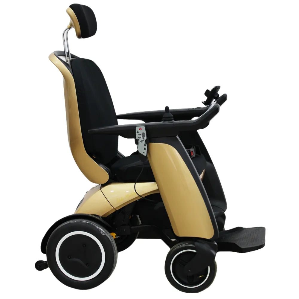 Poylin Proluxe Masaj Koltuklu Akülü Tekerlekli Sandalye P911