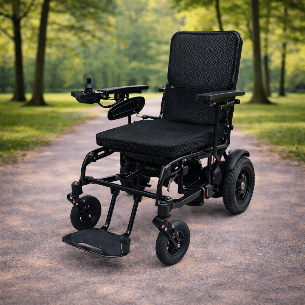 Poylin Karbonfiber Akülü Tekerlekli Sandalye P214